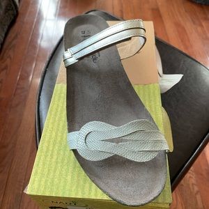 Naot Folklore Sandal